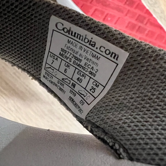 Columbia flip flops size 7 men’s - Picture 5 of 8